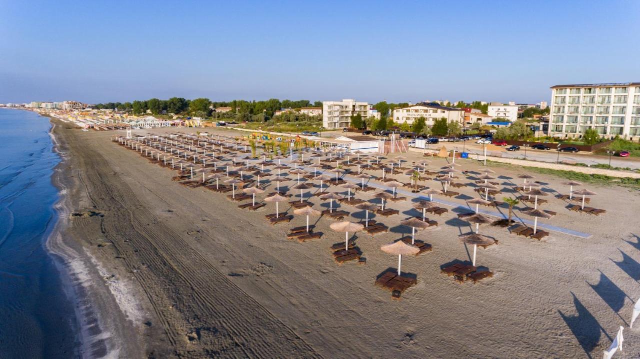 Nautic Luxury Club Hotel Năvodari Buitenkant foto